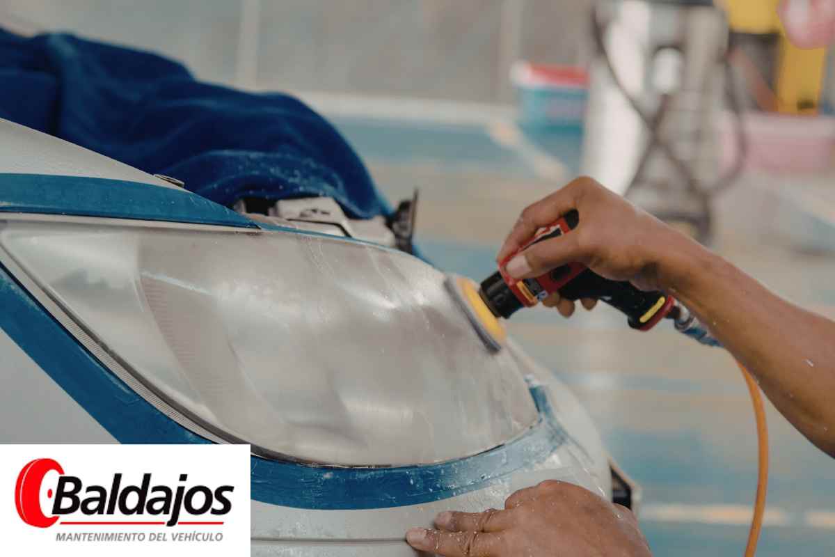 Pulido y restauración de faros en talleres Baldajos disponibles en Gijón, Viesques, Contrueces y Lugo